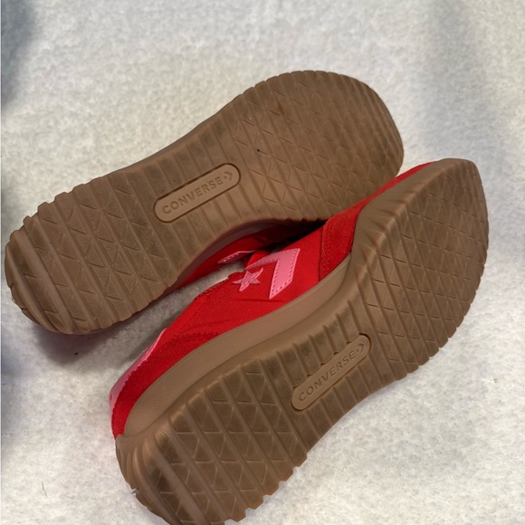 Converse red & pink run star trainers - Picture 5 of 6